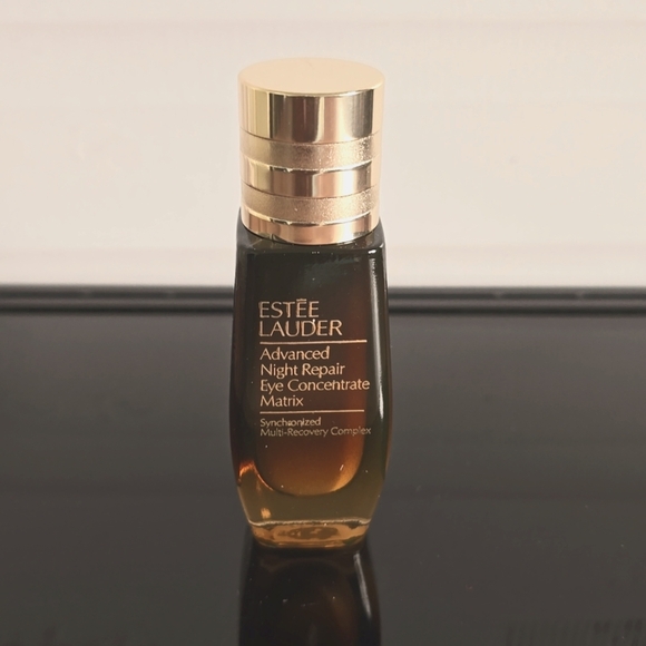 ESTEE LAUDER | ADVANCED NIGHT REPAIR EYE CONCENTRATE MATRIX - Picture 4 of 8